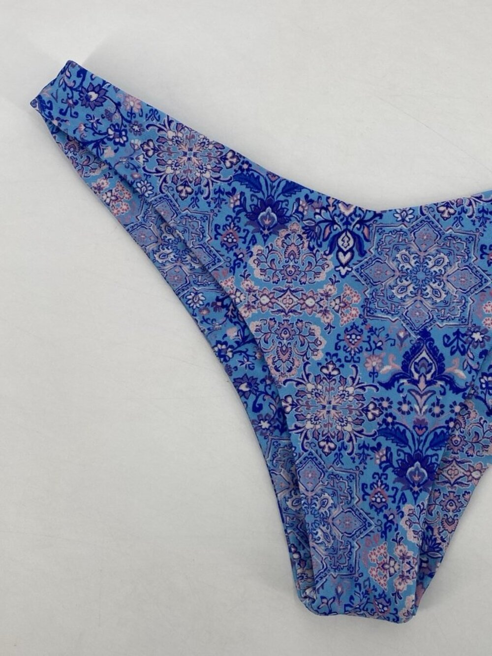 Kulani Kinis Women's XL Blue Floral Bikini Bottoms Cheeky - Picture 5 of 8